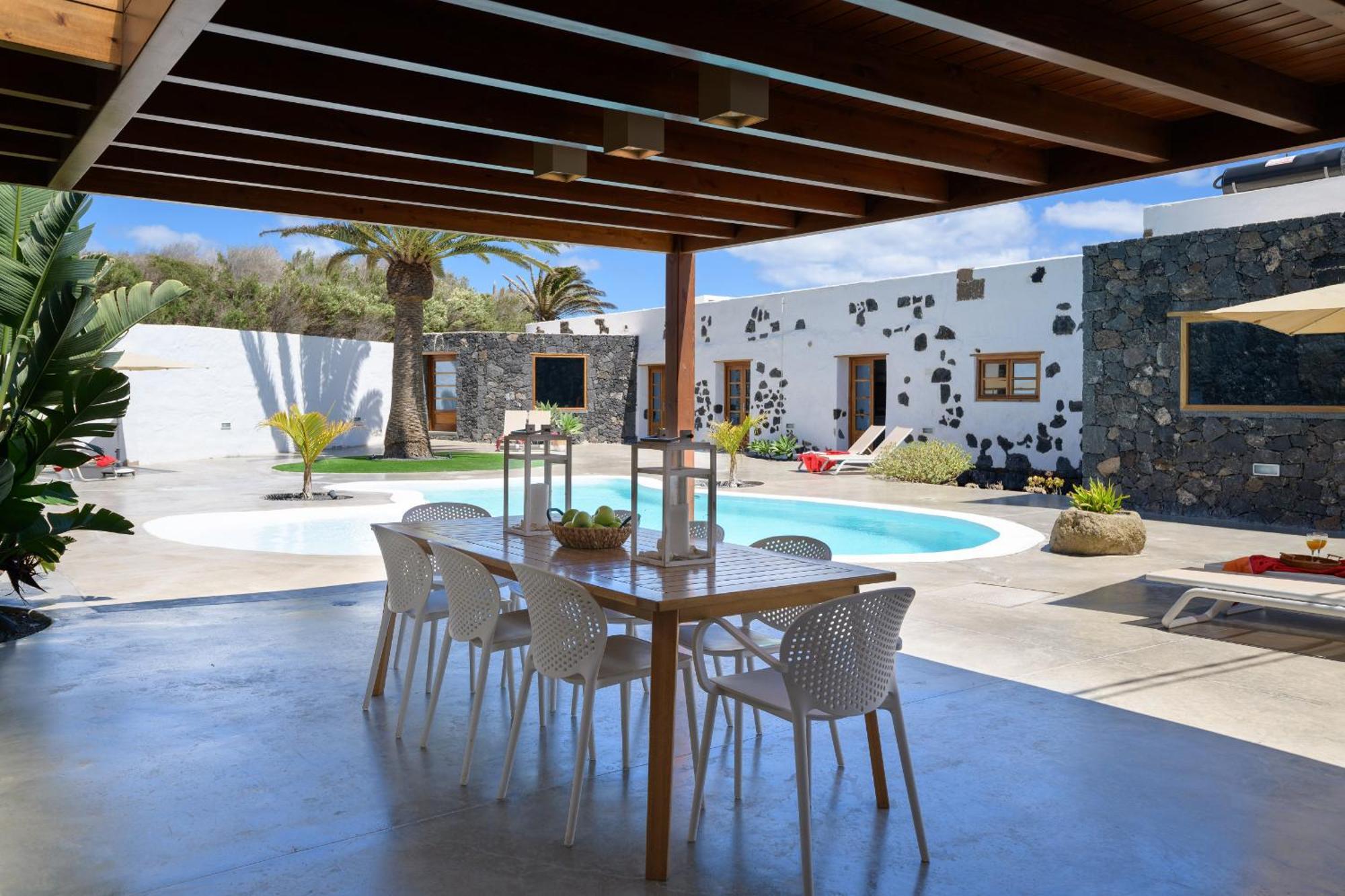 Eco Living Olivos76 Apartment Tías Екстериор снимка